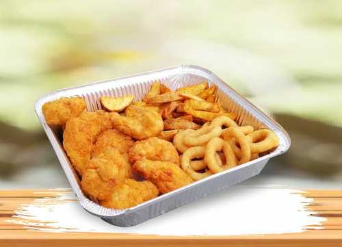 [K14] 13db csirkeszárny hagymakarikákkal és fűszeres gerezddel